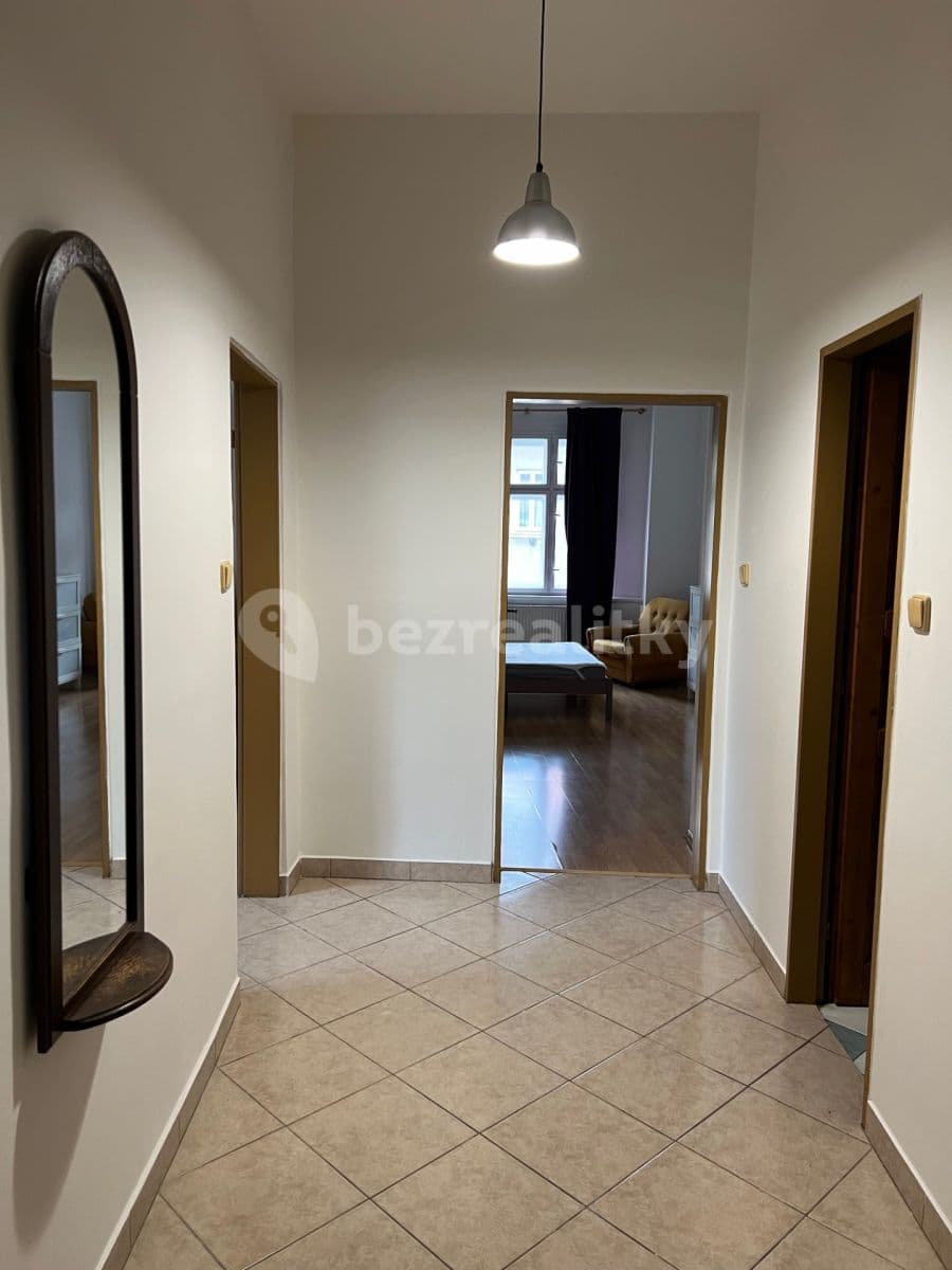 2 bedroom with open-plan kitchen flat to rent, 65 m², Ostrovského, Prague, Prague