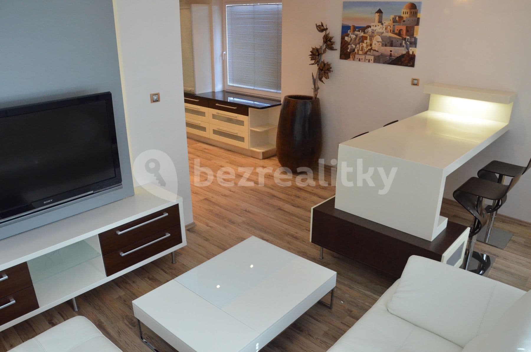 4 bedroom flat to rent, 92 m², Hřebíkova, Prague, Prague 4 bedroom flat to rent, 92 m², Hřebíkova, Prague, Prague
