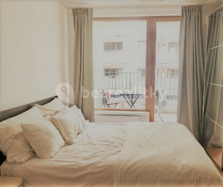 Studio flat to rent, 42 m², Kurta Konráda, Prague, Prague Studio flat to rent, 42 m², Kurta Konráda, Prague, Prague