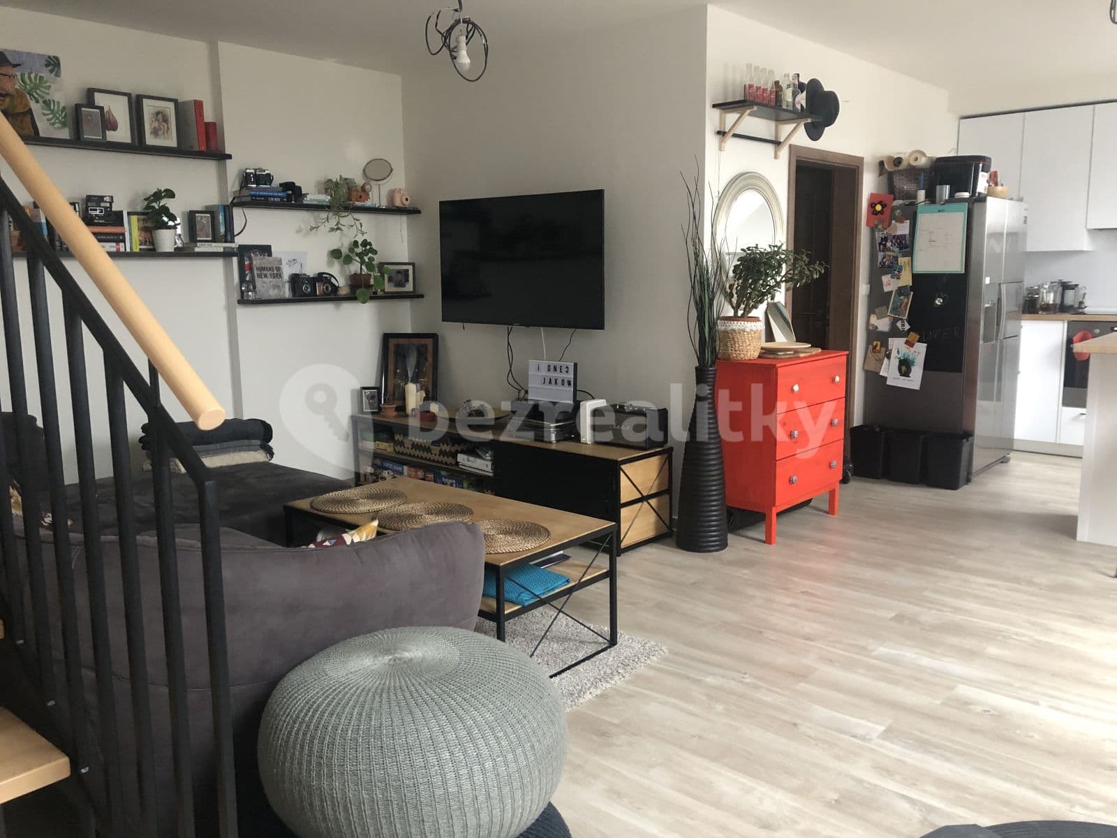 1 bedroom with open-plan kitchen flat to rent, 84 m², Bubenská, Prague, Prague 1 bedroom with open-plan kitchen flat to rent, 84 m², Bubenská, Prague, Prague