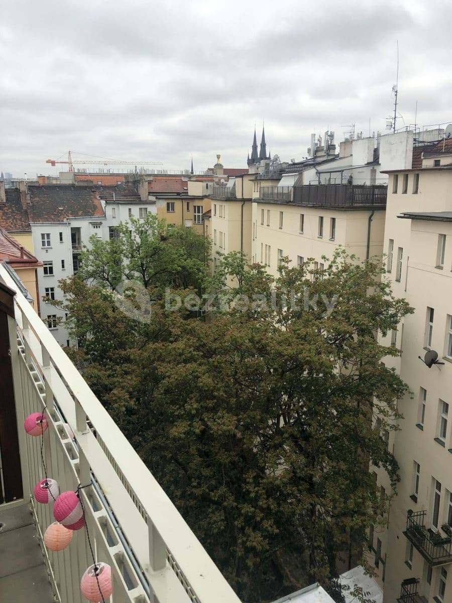 1 bedroom with open-plan kitchen flat to rent, 84 m², Bubenská, Prague, Prague 1 bedroom with open-plan kitchen flat to rent, 84 m², Bubenská, Prague, Prague