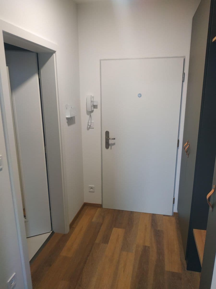 Studio flat to rent, 30 m², Šantova, Olomouc, Olomoucký Region Studio flat to rent, 30 m², Šantova, Olomouc, Olomoucký Region