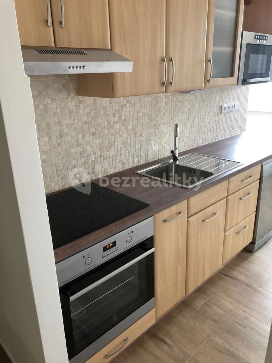 2 bedroom flat to rent, 67 m², Tolstého, Ústí nad Labem, Ústecký Region 2 bedroom flat to rent, 67 m², Tolstého, Ústí nad Labem, Ústecký Region