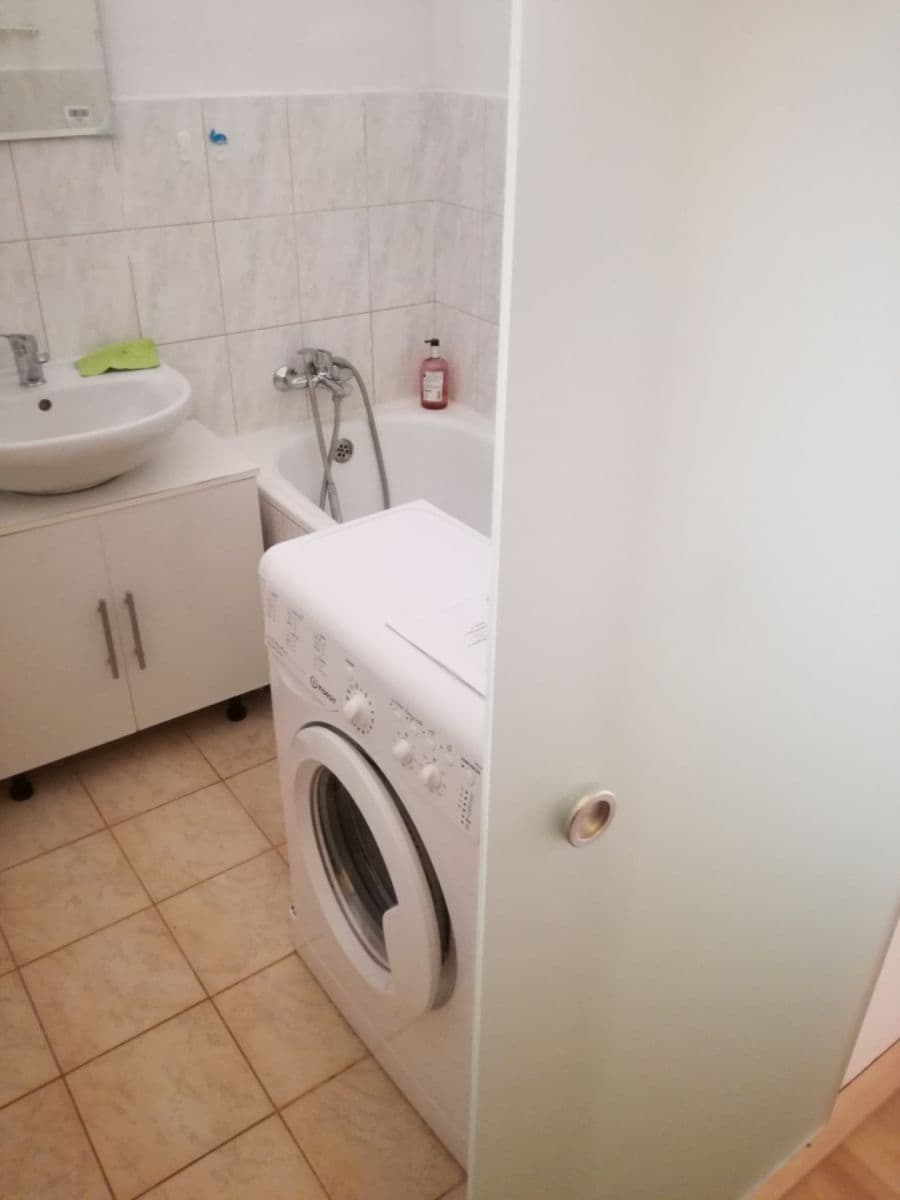 Studio flat to rent, 25 m², Cihlářská, Brno, Jihomoravský Region Studio flat to rent, 25 m², Cihlářská, Brno, Jihomoravský Region