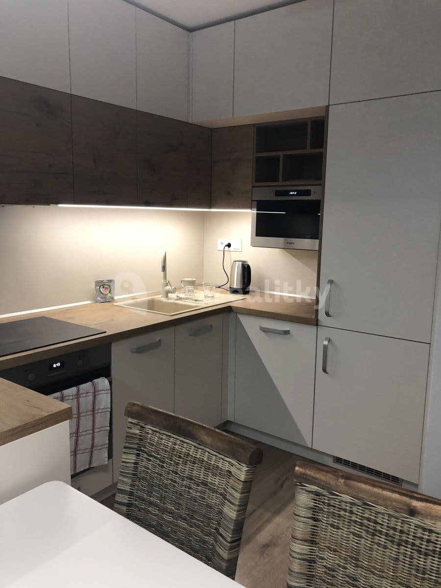 3 bedroom flat to rent, 83 m², Jarabinková, Ružinov, Bratislavský Region 3 bedroom flat to rent, 83 m², Jarabinková, Ružinov, Bratislavský Region