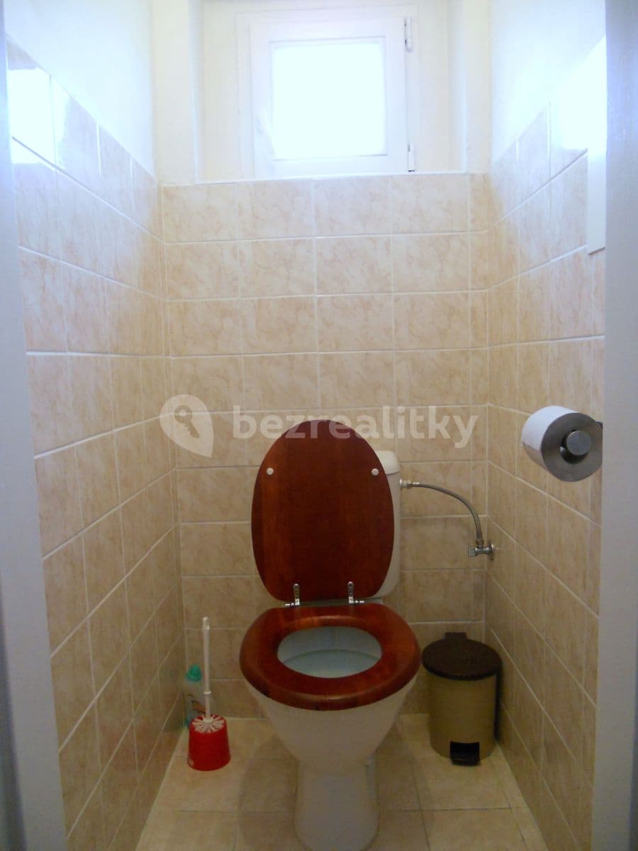 1 bedroom flat to rent, 46 m², Hollarovo náměstí, Prague, Prague 1 bedroom flat to rent, 46 m², Hollarovo náměstí, Prague, Prague