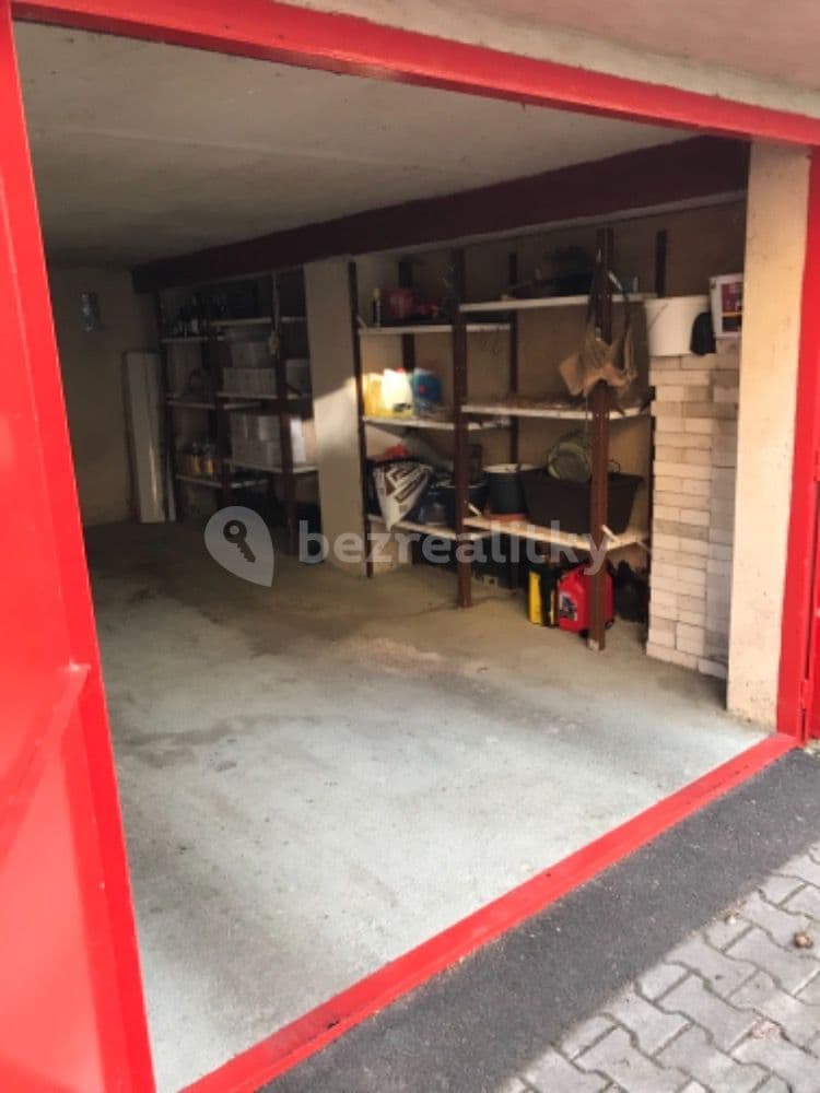 garage to rent, 23 m², K Vodojemu, Prague, Prague garage to rent, 23 m², K Vodojemu, Prague, Prague