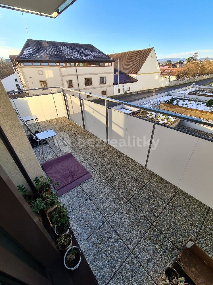 1 bedroom with open-plan kitchen flat to rent, 55 m², Na Zlaté stoce, České Budějovice, Jihočeský Region 1 bedroom with open-plan kitchen flat to rent, 55 m², Na Zlaté stoce, České Budějovice, Jihočeský Region