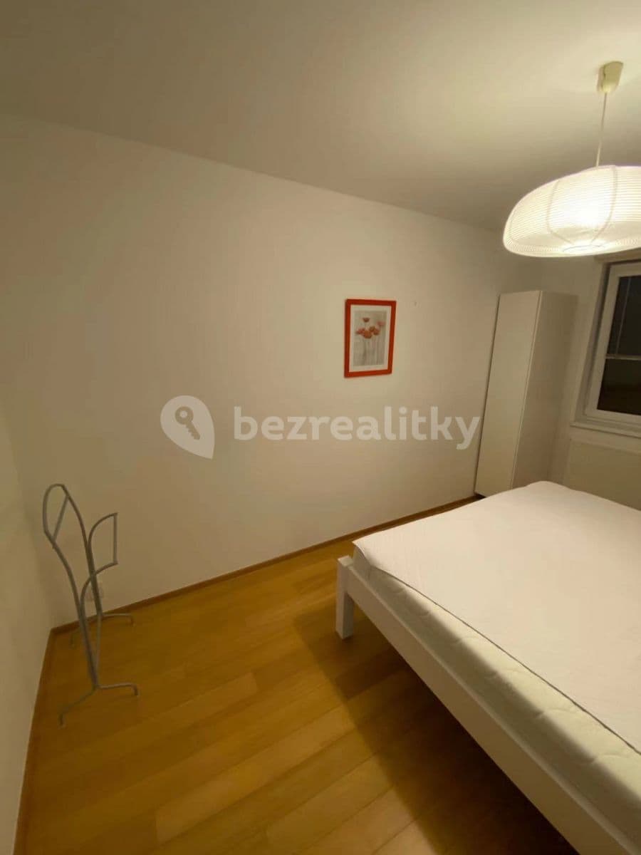 1 bedroom with open-plan kitchen flat to rent, 55 m², Kovanecká, Prague, Prague 1 bedroom with open-plan kitchen flat to rent, 55 m², Kovanecká, Prague, Prague