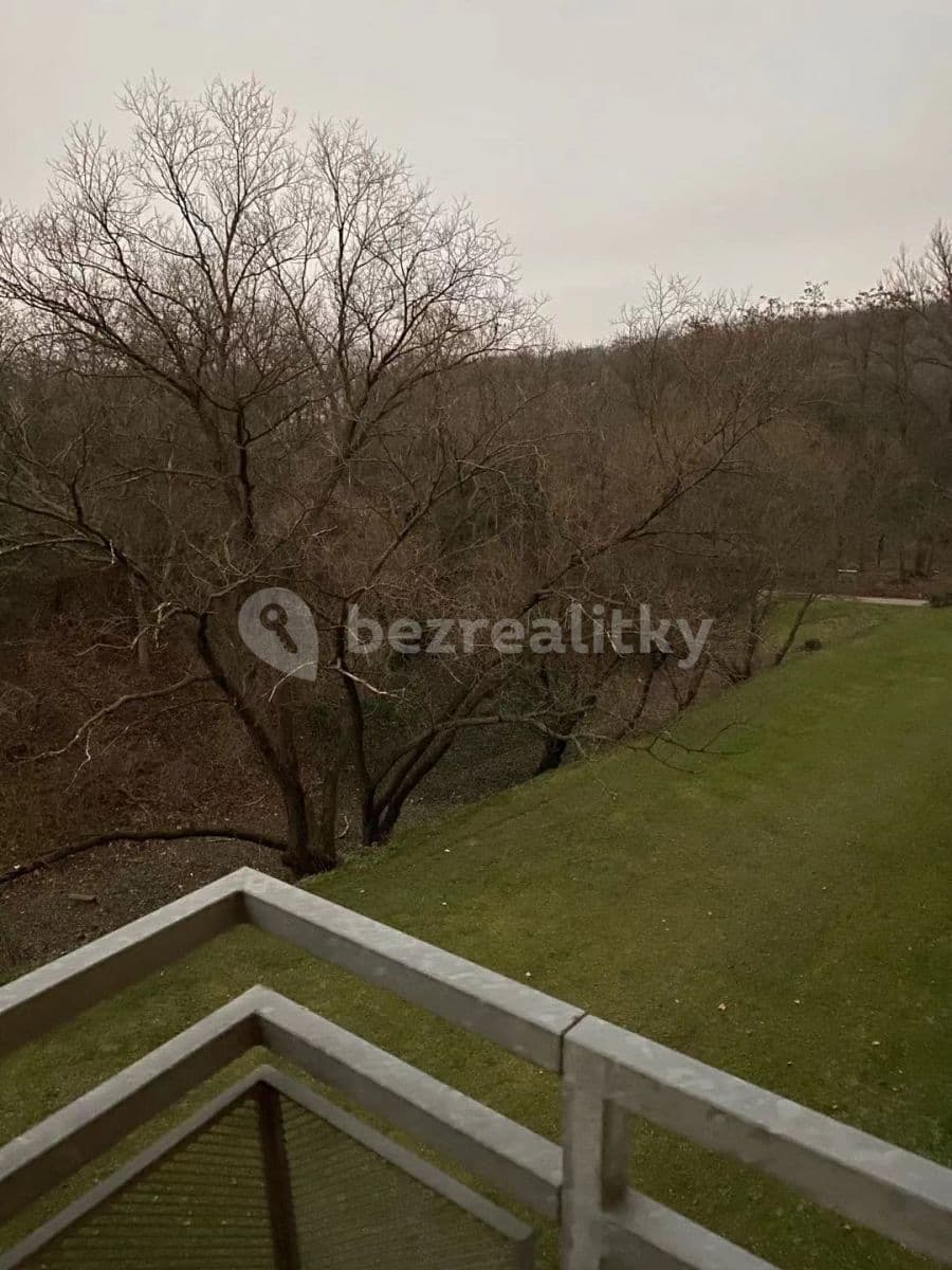 1 bedroom with open-plan kitchen flat to rent, 55 m², Kovanecká, Prague, Prague 1 bedroom with open-plan kitchen flat to rent, 55 m², Kovanecká, Prague, Prague