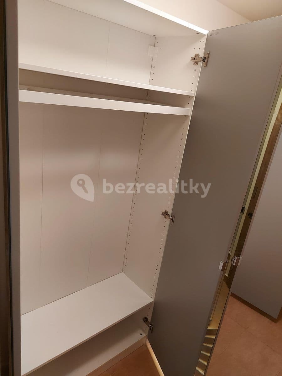 Small studio flat to rent, 33 m², Šífařská, Prague, Prague Small studio flat to rent, 33 m², Šífařská, Prague, Prague