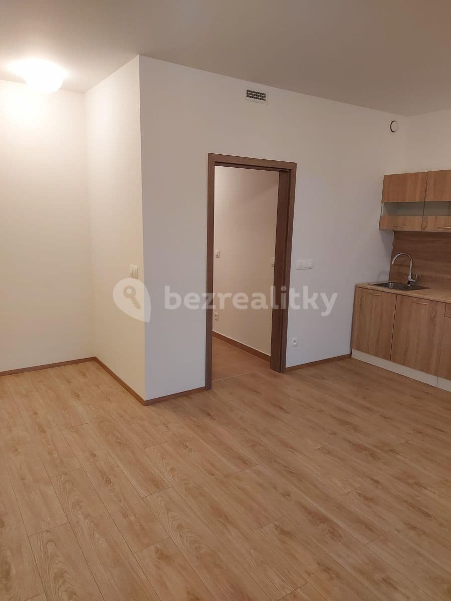 Small studio flat to rent, 33 m², Šífařská, Prague, Prague Small studio flat to rent, 33 m², Šífařská, Prague, Prague