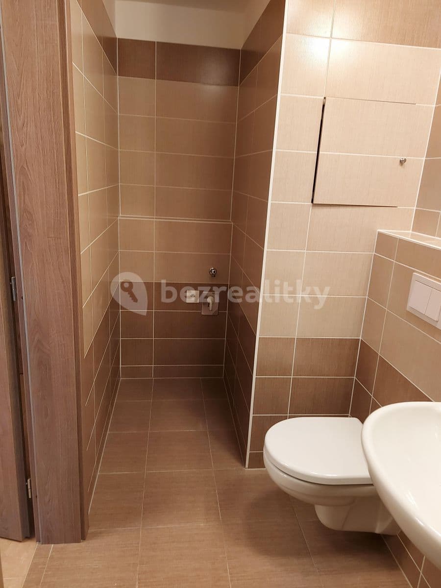 Small studio flat to rent, 33 m², Šífařská, Prague, Prague Small studio flat to rent, 33 m², Šífařská, Prague, Prague