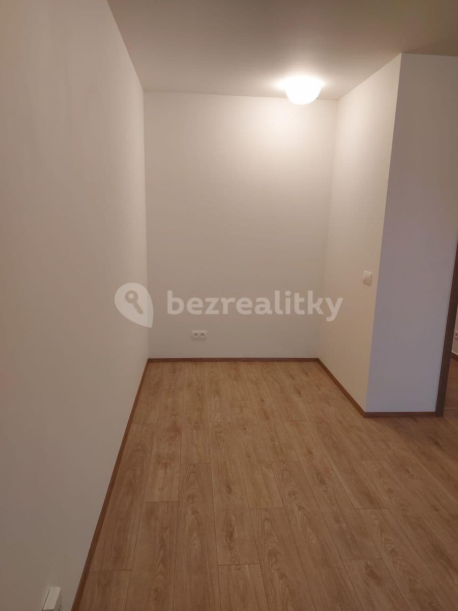 Small studio flat to rent, 33 m², Šífařská, Prague, Prague Small studio flat to rent, 33 m², Šífařská, Prague, Prague