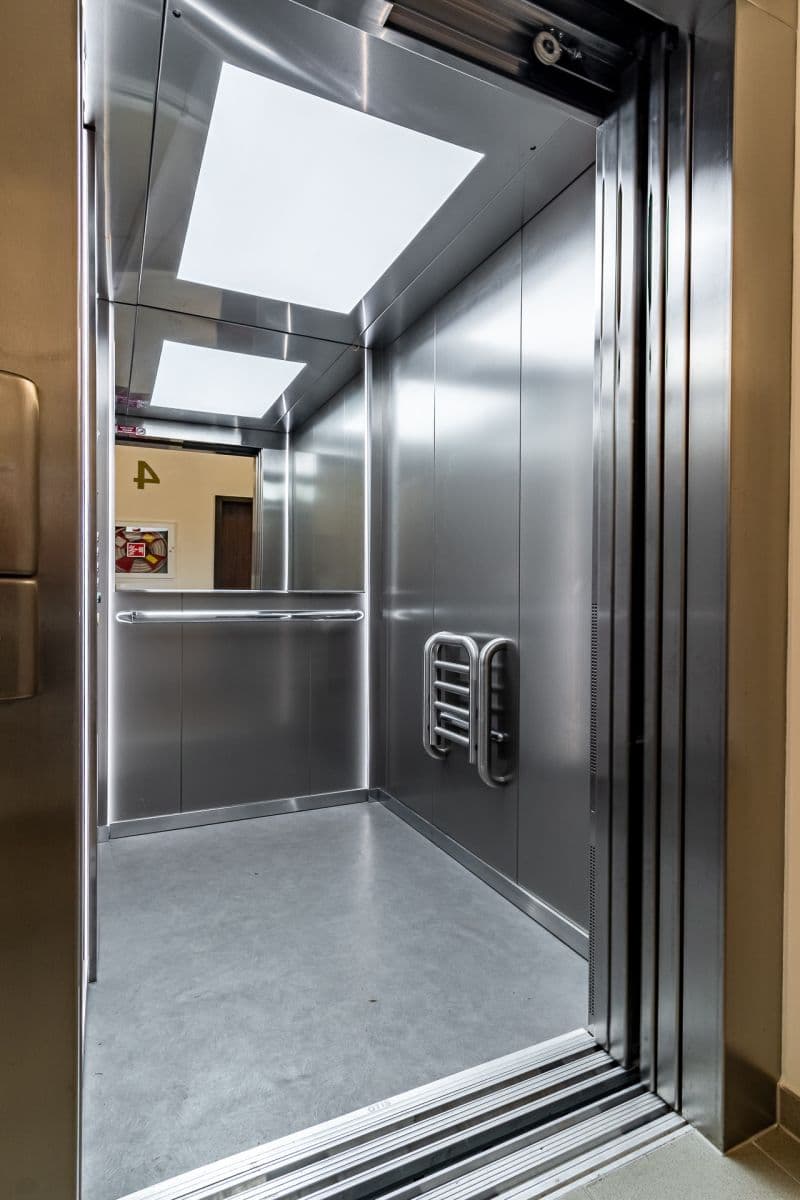 1 bedroom with open-plan kitchen flat to rent, 66 m², T. G. Masaryka, Horoměřice, Středočeský Region 1 bedroom with open-plan kitchen flat to rent, 66 m², T. G. Masaryka, Horoměřice, Středočeský Region