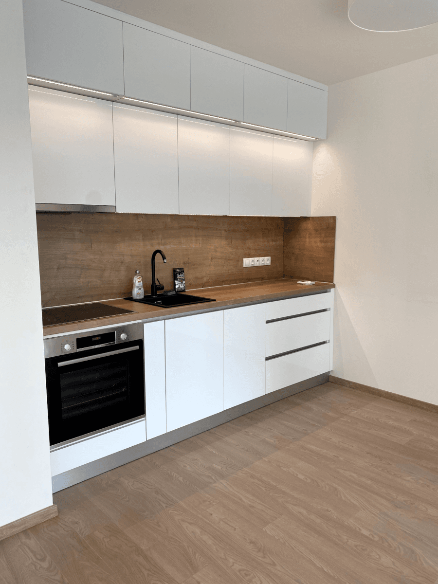 Studio flat to rent, 48 m², Křižíkova, Prague, Prague Studio flat to rent, 48 m², Křižíkova, Prague, Prague