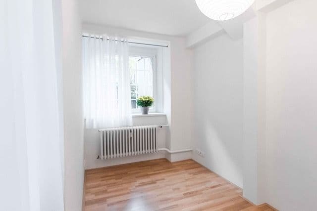 Studio flat to rent, 24 m², Kouřimská, Prague, Prague Studio flat to rent, 24 m², Kouřimská, Prague, Prague