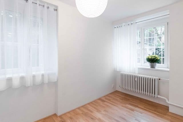 Studio flat to rent, 24 m², Kouřimská, Prague, Prague Studio flat to rent, 24 m², Kouřimská, Prague, Prague