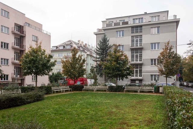 Studio flat to rent, 24 m², Kouřimská, Prague, Prague Studio flat to rent, 24 m², Kouřimská, Prague, Prague