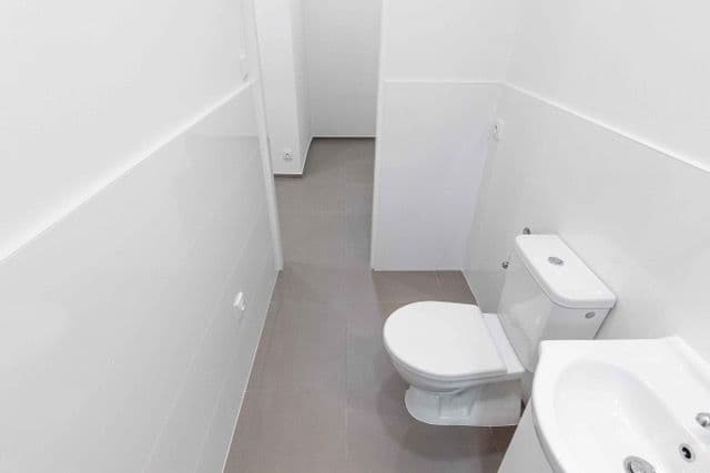 Studio flat to rent, 24 m², Kouřimská, Prague, Prague Studio flat to rent, 24 m², Kouřimská, Prague, Prague
