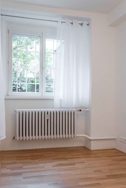 Studio flat to rent, 24 m², Kouřimská, Prague, Prague Studio flat to rent, 24 m², Kouřimská, Prague, Prague