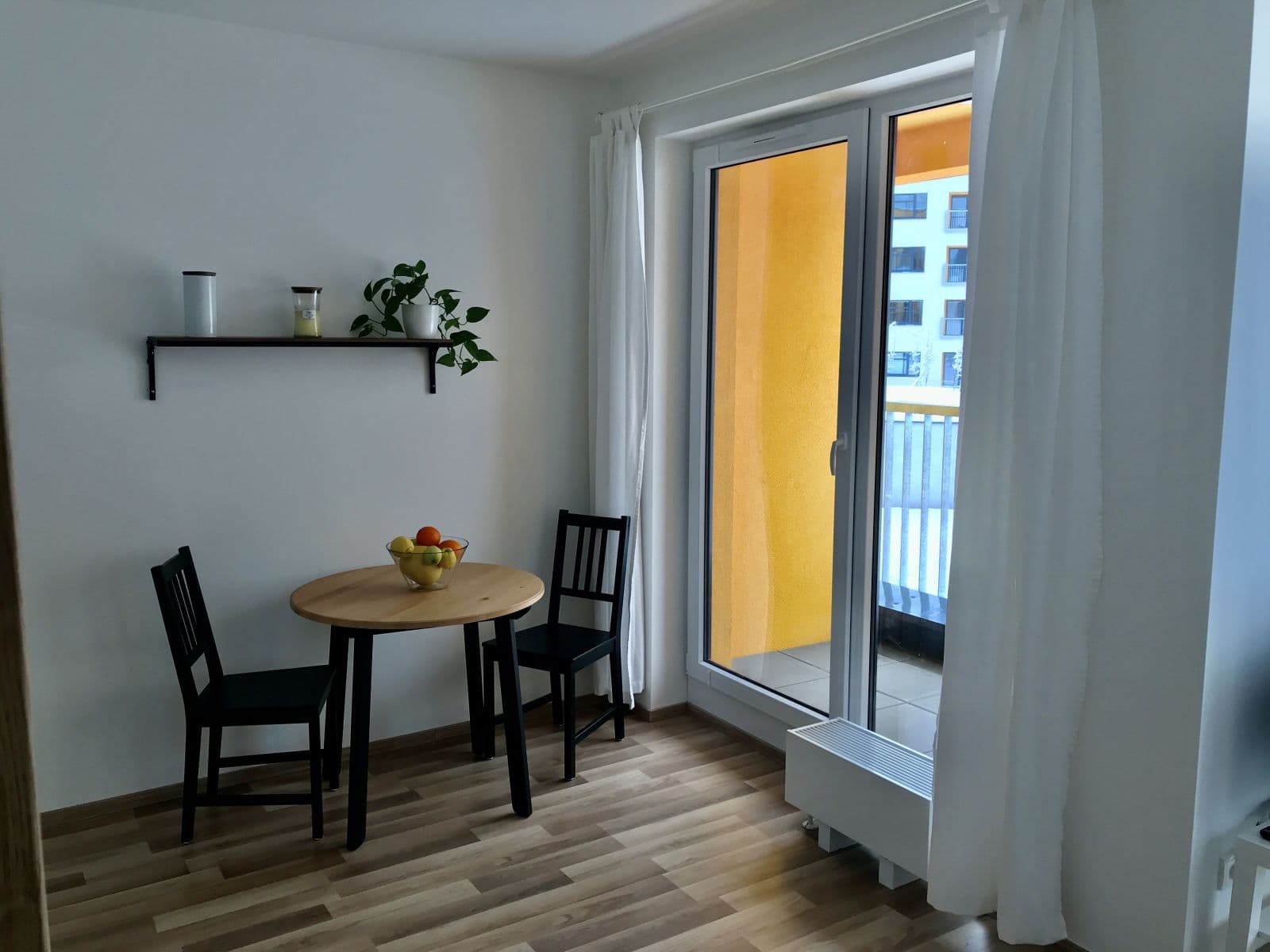 1 bedroom with open-plan kitchen flat to rent, 48 m², Ke Kříži, Prague, Prague 1 bedroom with open-plan kitchen flat to rent, 48 m², Ke Kříži, Prague, Prague