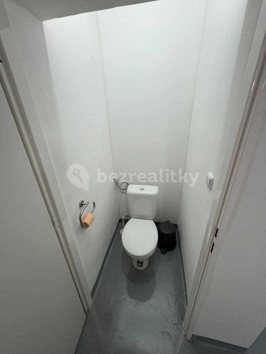non-residential property to rent, 35 m², Malátova, Prague, Prague non-residential property to rent, 35 m², Malátova, Prague, Prague