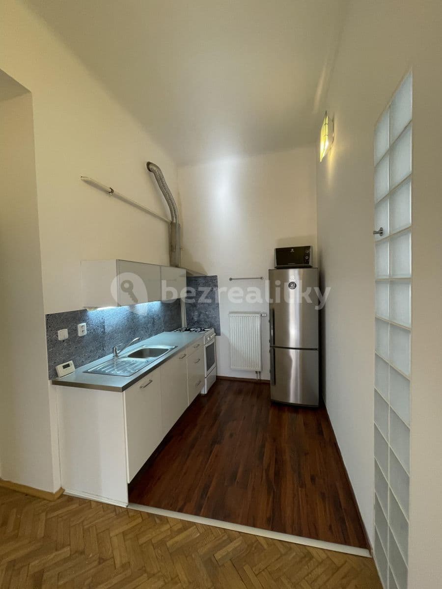 2 bedroom flat to rent, 70 m², Lucemburská, Prague, Prague 2 bedroom flat to rent, 70 m², Lucemburská, Prague, Prague