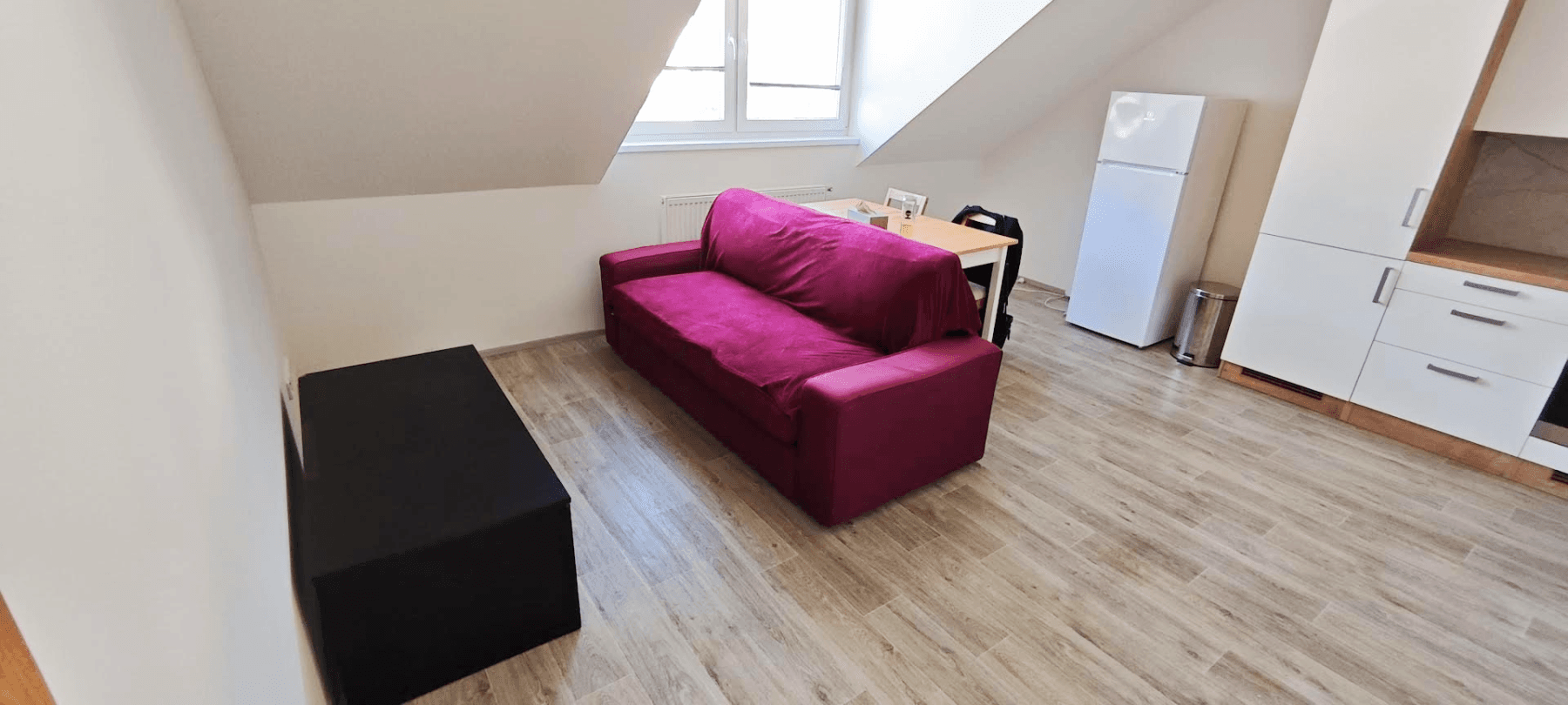 1 bedroom with open-plan kitchen flat to rent, 50 m², Hrdlořezská, Prague, Prague 1 bedroom with open-plan kitchen flat to rent, 50 m², Hrdlořezská, Prague, Prague