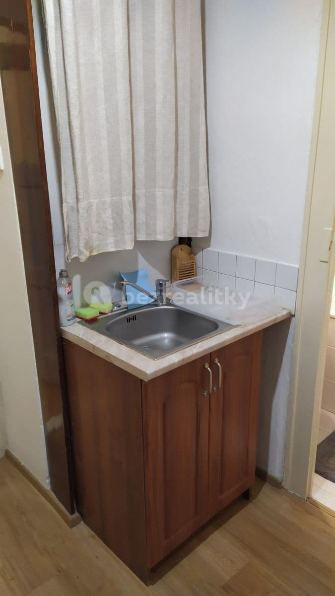 Small studio flat to rent, 35 m², Královická, Prague, Prague Small studio flat to rent, 35 m², Královická, Prague, Prague