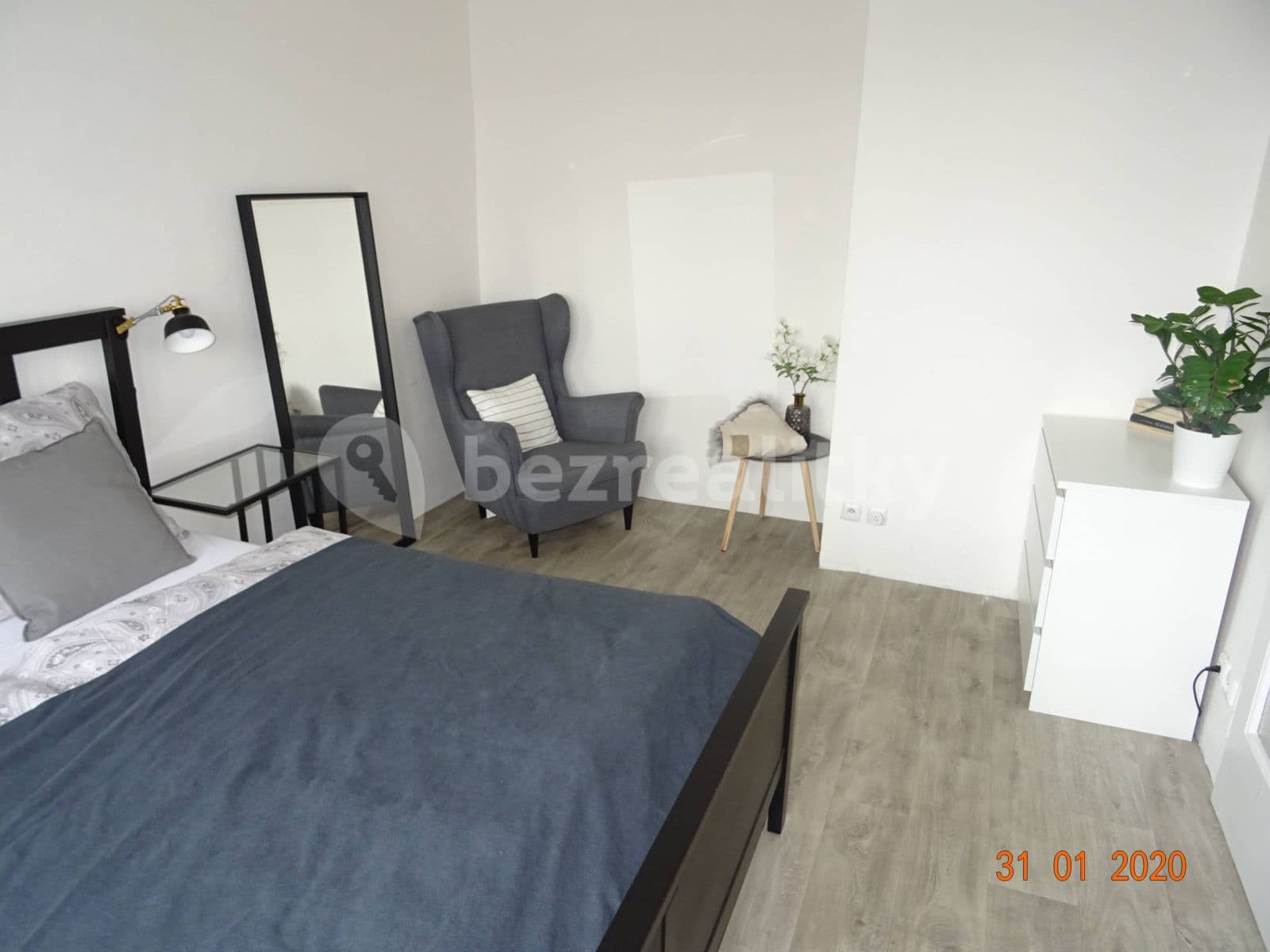 1 bedroom with open-plan kitchen flat to rent, 43 m², Opletalova, Prague, Prague 1 bedroom with open-plan kitchen flat to rent, 43 m², Opletalova, Prague, Prague