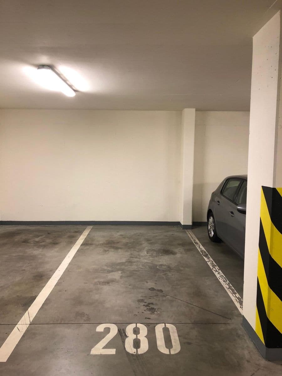 garage to rent, 18 m², Muškova, Prague, Prague garage to rent, 18 m², Muškova, Prague, Prague