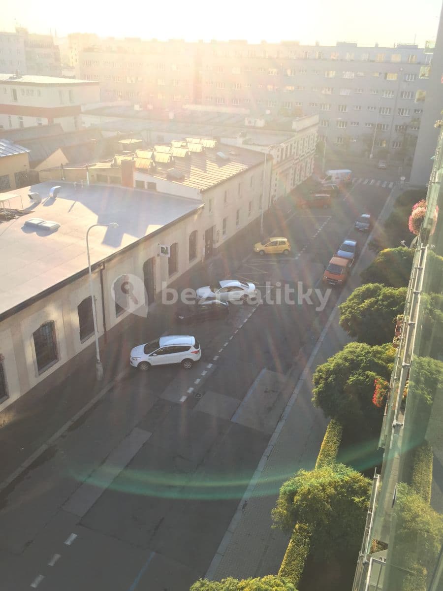 garage to rent, 17 m², U Měšťanského Pivovaru, Prague, Prague garage to rent, 17 m², U Měšťanského Pivovaru, Prague, Prague