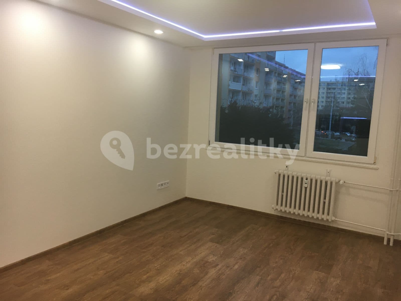 1 bedroom with open-plan kitchen flat to rent, 45 m², Nevanova, Prague, Prague 1 bedroom with open-plan kitchen flat to rent, 45 m², Nevanova, Prague, Prague