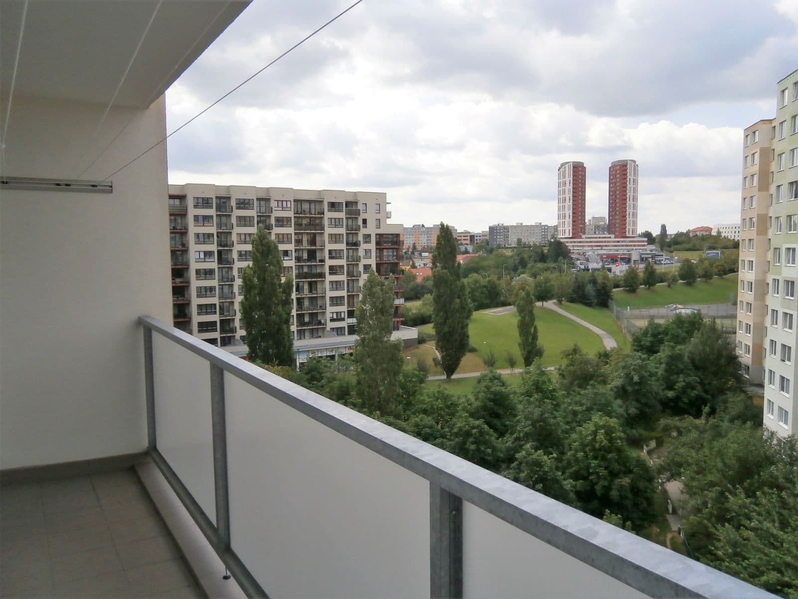 3 bedroom flat to rent, 78 m², Zvoncovitá, Prague, Prague 3 bedroom flat to rent, 78 m², Zvoncovitá, Prague, Prague