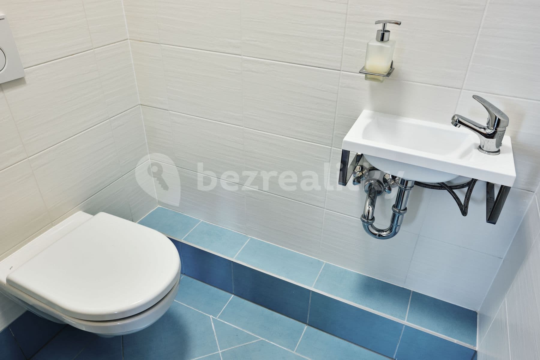 1 bedroom with open-plan kitchen flat to rent, 49 m², Rychtáře Petříka, Prague, Prague 1 bedroom with open-plan kitchen flat to rent, 49 m², Rychtáře Petříka, Prague, Prague