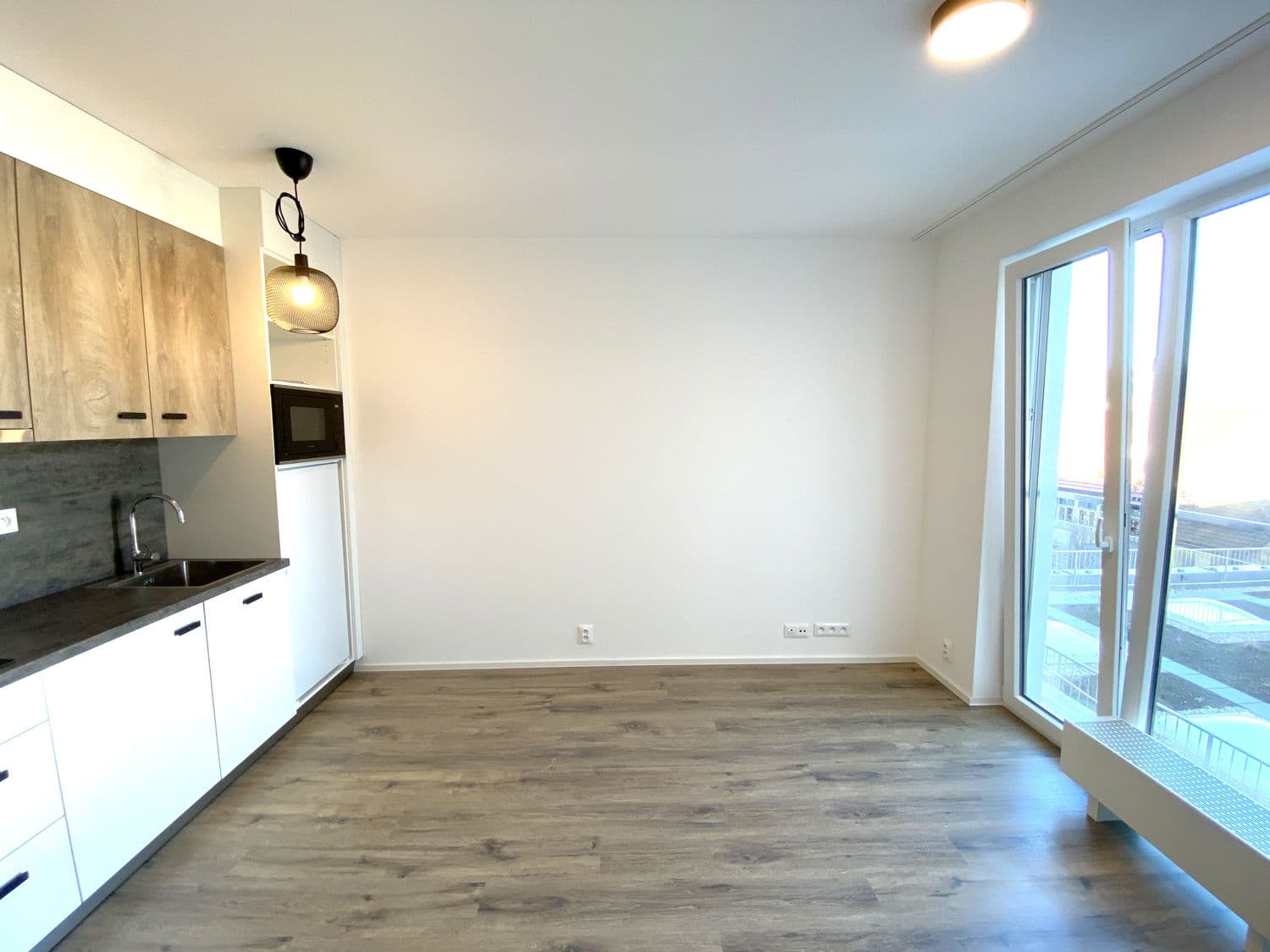 Small studio flat to rent, 21 m², Chaloupkova, Brno, Jihomoravský Region Small studio flat to rent, 21 m², Chaloupkova, Brno, Jihomoravský Region