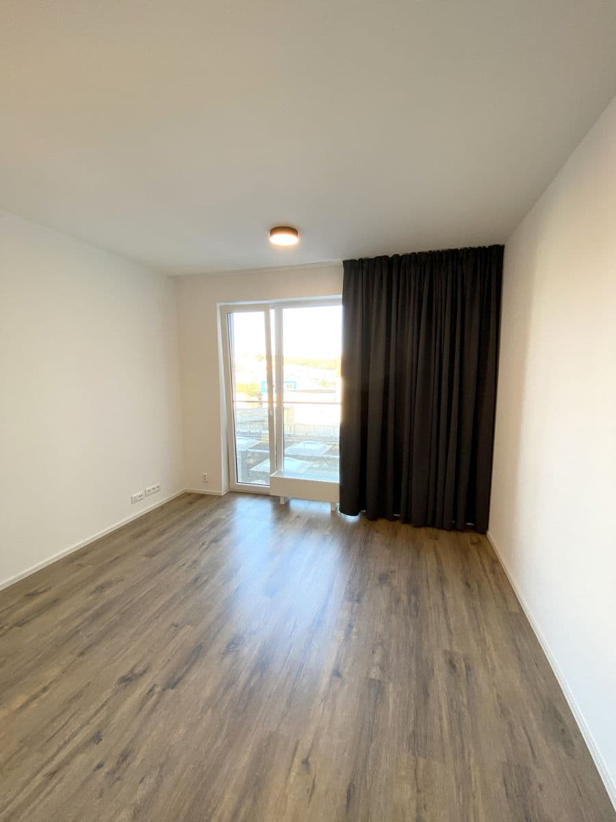 Small studio flat to rent, 21 m², Chaloupkova, Brno, Jihomoravský Region Small studio flat to rent, 21 m², Chaloupkova, Brno, Jihomoravský Region