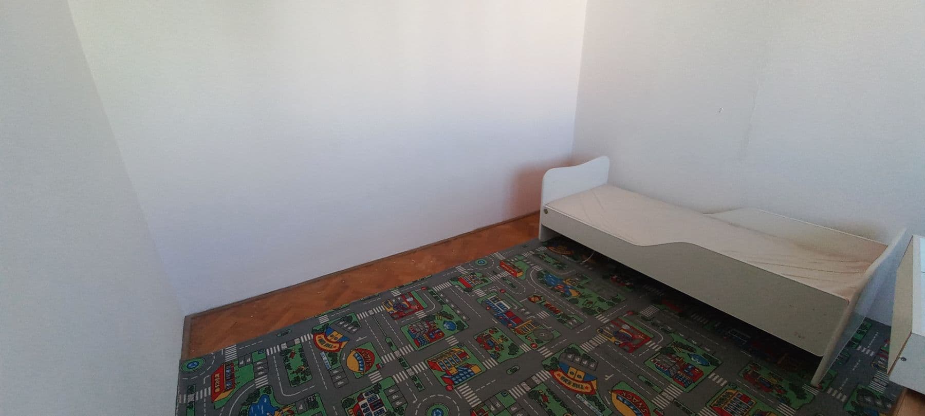 2 bedroom flat to rent, 50 m², Roudenská, České Budějovice, Jihočeský Region 2 bedroom flat to rent, 50 m², Roudenská, České Budějovice, Jihočeský Region