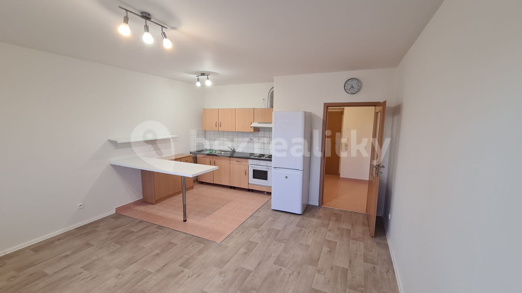 Studio flat to rent, 30 m², Boloňská, Prague, Prague Studio flat to rent, 30 m², Boloňská, Prague, Prague