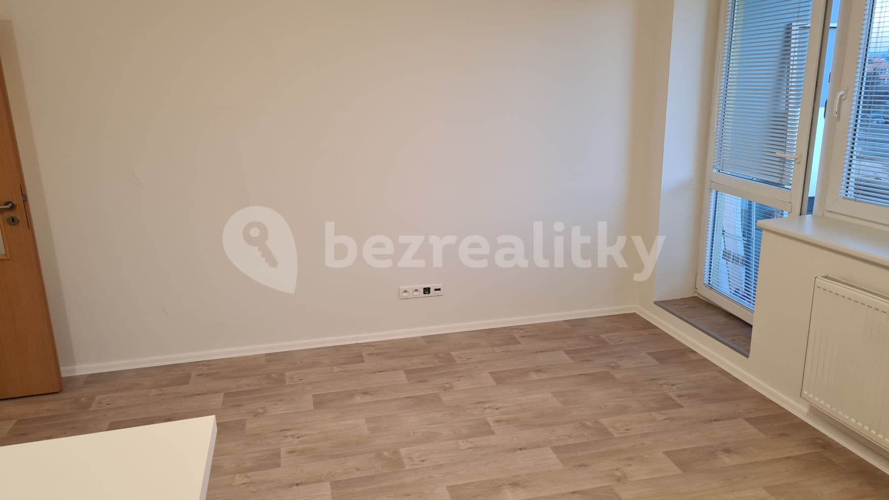 Studio flat to rent, 30 m², Boloňská, Prague, Prague Studio flat to rent, 30 m², Boloňská, Prague, Prague