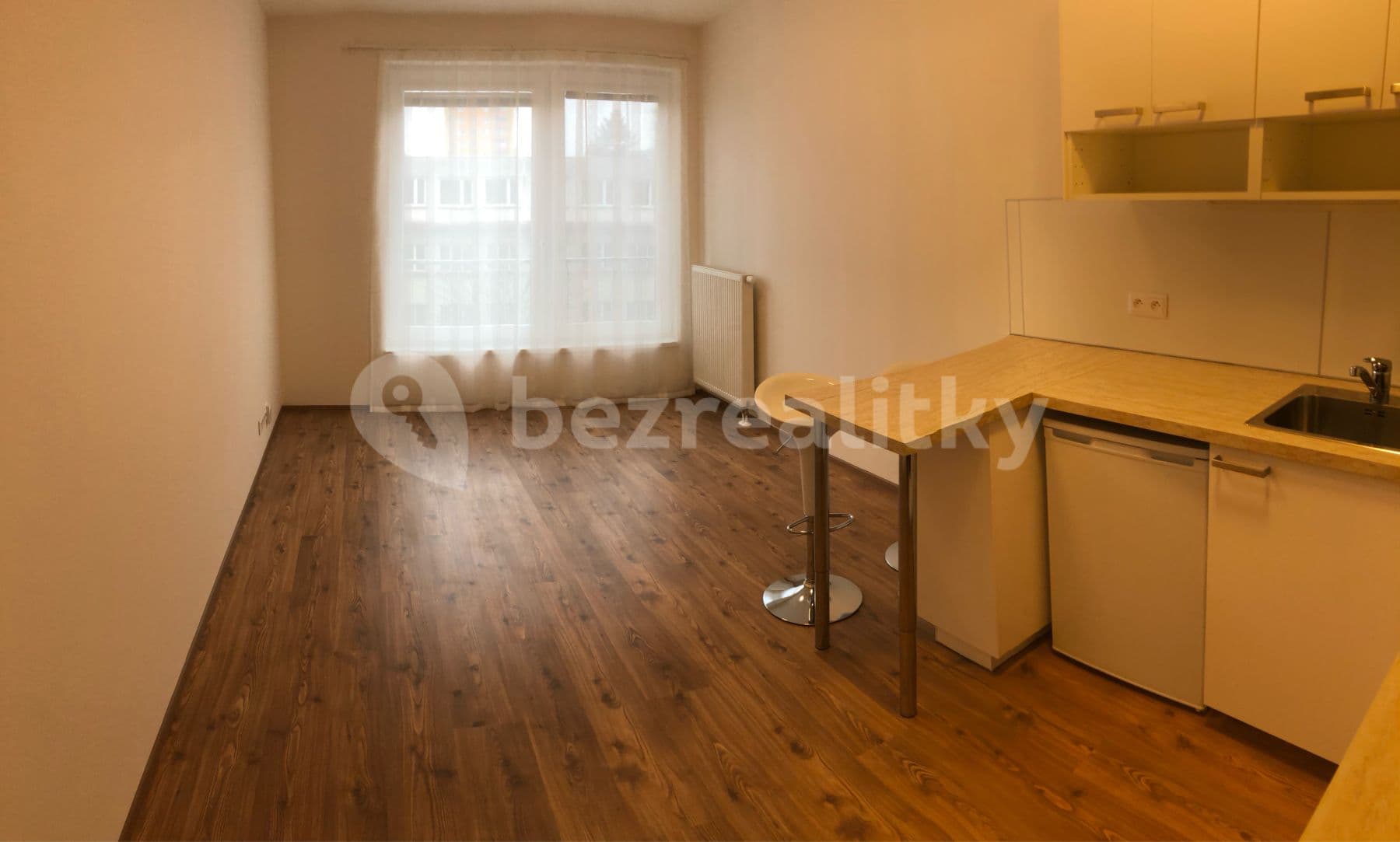 Studio flat to rent, 30 m², Na Spravedlnosti, Pardubice, Pardubický Region Studio flat to rent, 30 m², Na Spravedlnosti, Pardubice, Pardubický Region