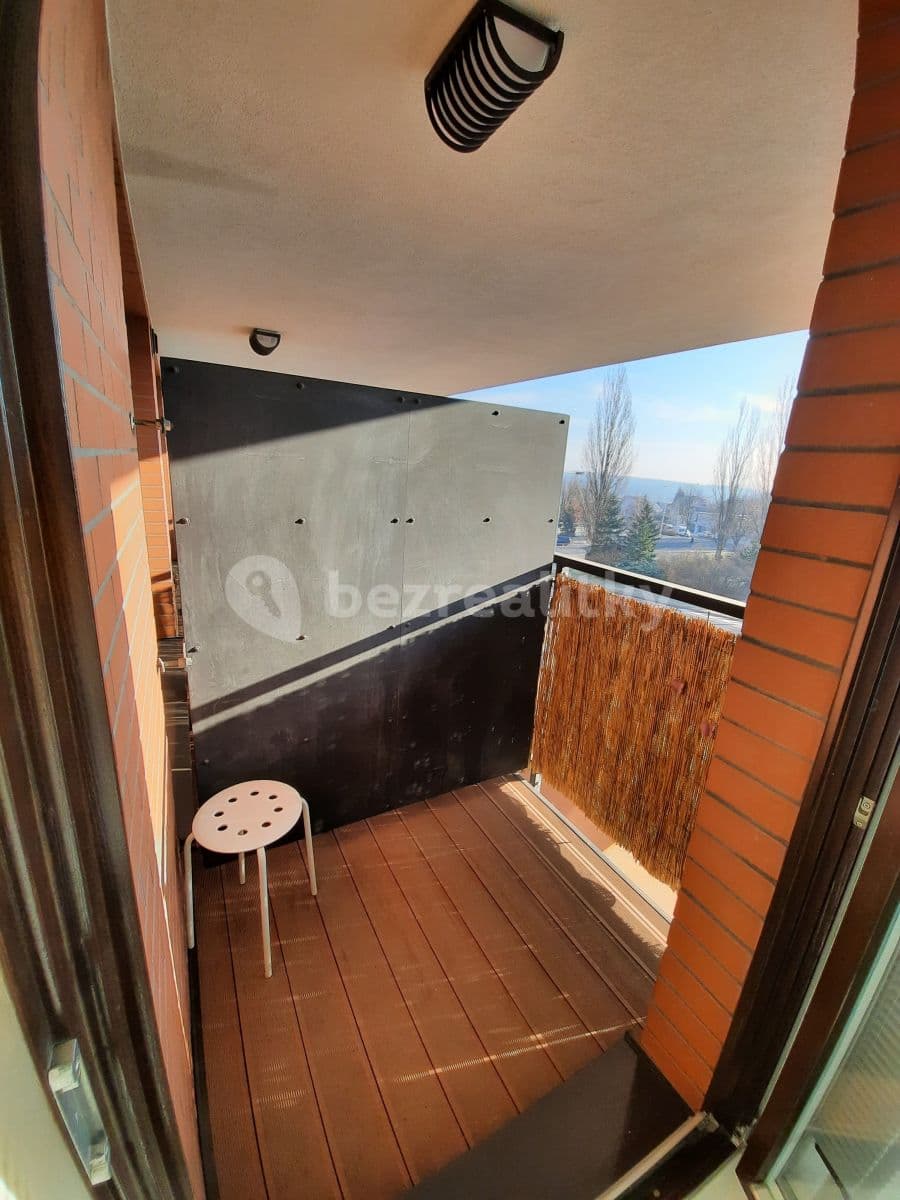 1 bedroom with open-plan kitchen flat to rent, 47 m², Jeremiášova, Prague, Prague 1 bedroom with open-plan kitchen flat to rent, 47 m², Jeremiášova, Prague, Prague