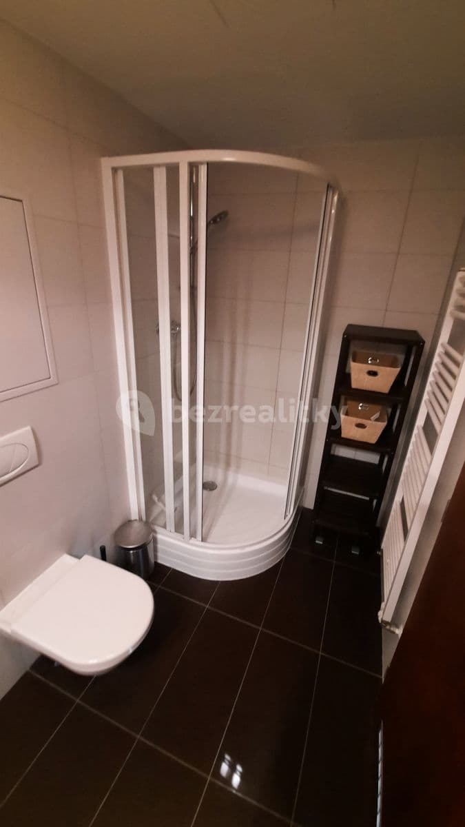 1 bedroom with open-plan kitchen flat to rent, 47 m², Jeremiášova, Prague, Prague 1 bedroom with open-plan kitchen flat to rent, 47 m², Jeremiášova, Prague, Prague