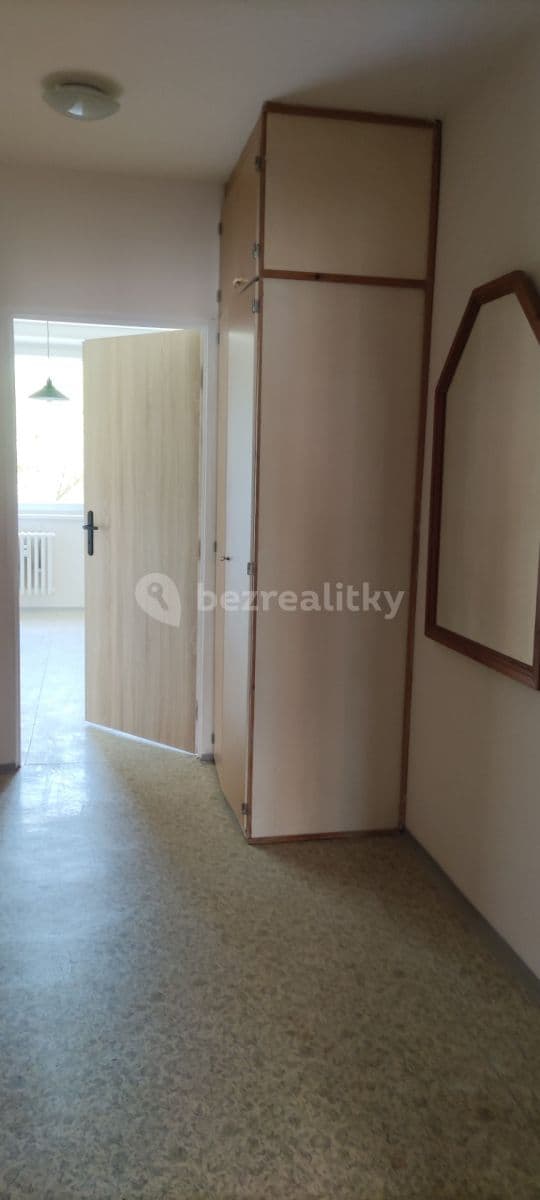 1 bedroom with open-plan kitchen flat to rent, 47 m², Generála Janouška, Prague, Prague 1 bedroom with open-plan kitchen flat to rent, 47 m², Generála Janouška, Prague, Prague