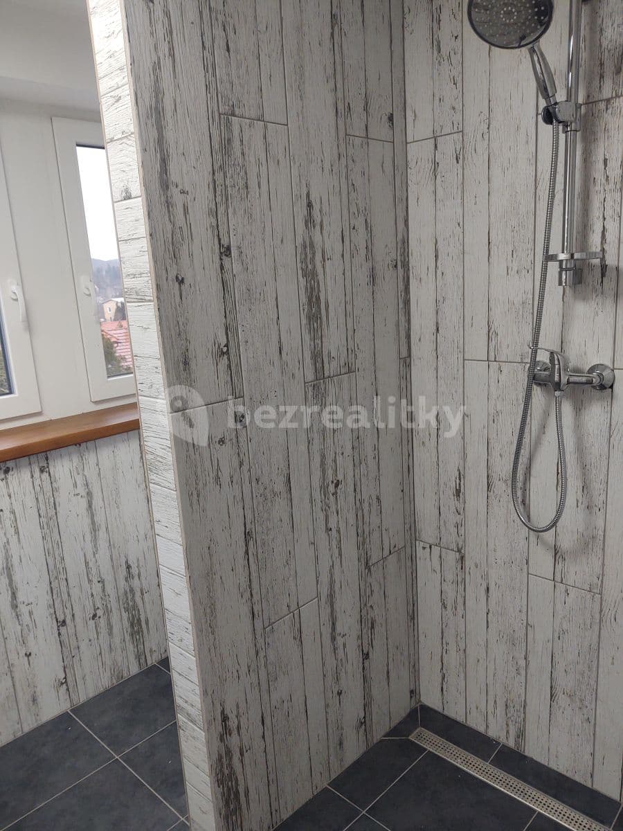 2 bedroom with open-plan kitchen flat to rent, 90 m², Komenského, Řevnice, Středočeský Region 2 bedroom with open-plan kitchen flat to rent, 90 m², Komenského, Řevnice, Středočeský Region