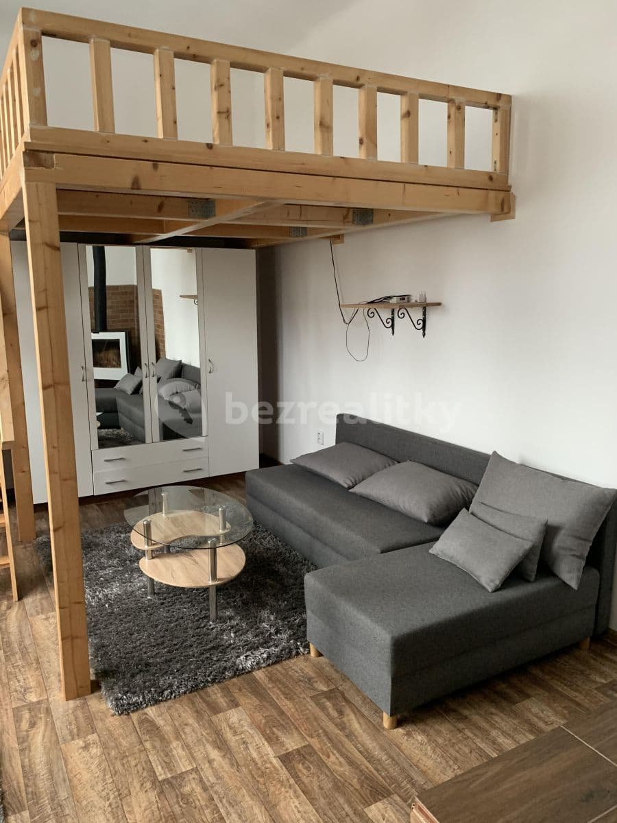 1 bedroom flat to rent, 45 m², Pod Rozhlednou, Jihlava, Vysočina Region 1 bedroom flat to rent, 45 m², Pod Rozhlednou, Jihlava, Vysočina Region