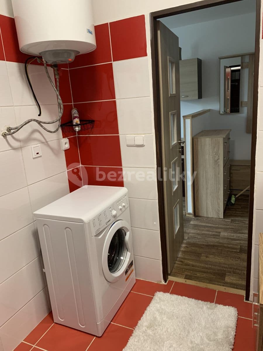 1 bedroom flat to rent, 45 m², Pod Rozhlednou, Jihlava, Vysočina Region 1 bedroom flat to rent, 45 m², Pod Rozhlednou, Jihlava, Vysočina Region