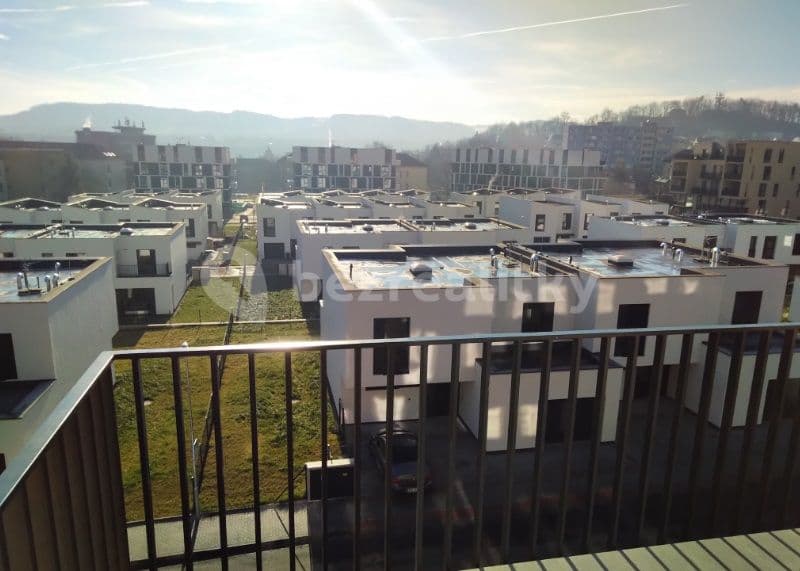 1 bedroom with open-plan kitchen flat to rent, 62 m², Duslova, Beroun, Středočeský Region 1 bedroom with open-plan kitchen flat to rent, 62 m², Duslova, Beroun, Středočeský Region