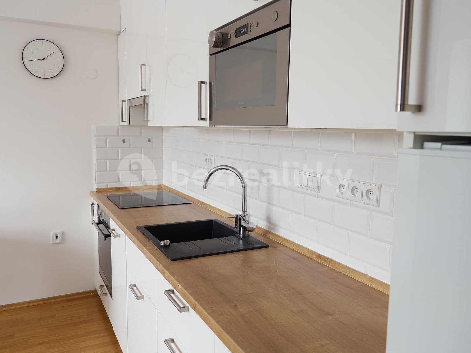 1 bedroom with open-plan kitchen flat to rent, 40 m², Luštěnická, Prague, Prague 1 bedroom with open-plan kitchen flat to rent, 40 m², Luštěnická, Prague, Prague